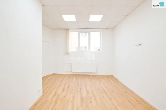 Pronájem kanceláře, Liberec - Liberec VII-Horní Růžodol, Jeronýmova, 68 m2
