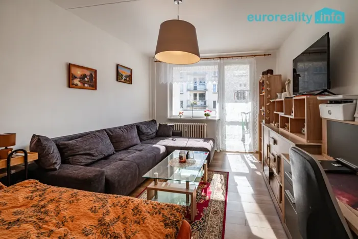 Pronájem bytu 3+1, Kraslice, B. Smetany, 62 m2