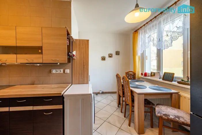 Pronájem bytu 3+1, Kraslice, B. Smetany, 62 m2
