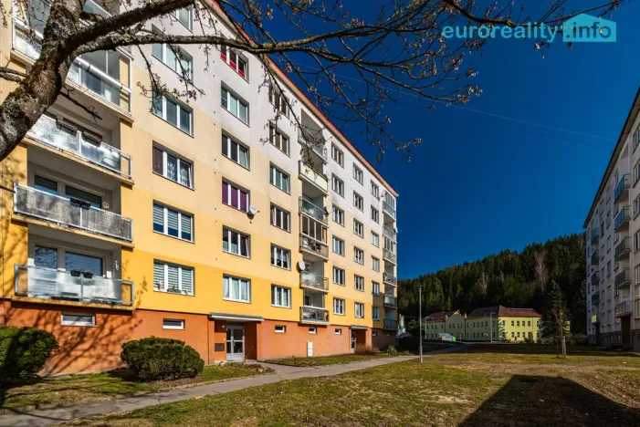 Pronájem bytu 3+1, Kraslice, B. Smetany, 62 m2