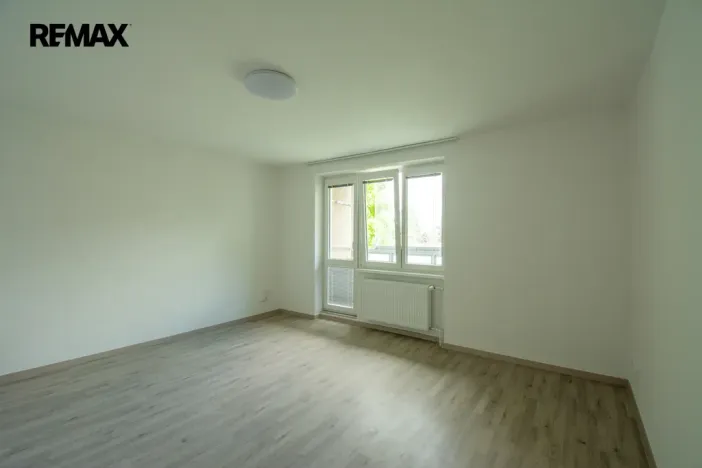 Pronájem bytu 3+1, Hradec Králové - Malšovice, Kpt. Fechtnera, 70 m2