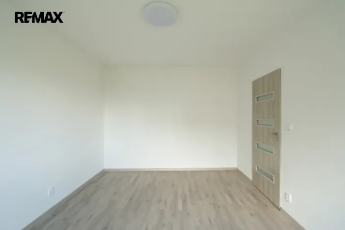 Pronájem bytu 3+1, Hradec Králové - Malšovice, Kpt. Fechtnera, 70 m2