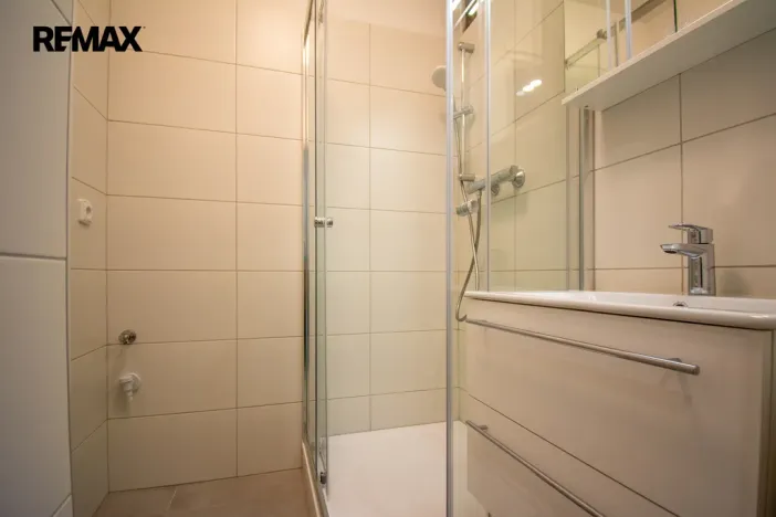 Pronájem bytu 3+1, Hradec Králové - Malšovice, Kpt. Fechtnera, 70 m2