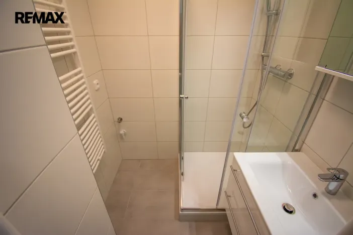Pronájem bytu 3+1, Hradec Králové - Malšovice, Kpt. Fechtnera, 70 m2
