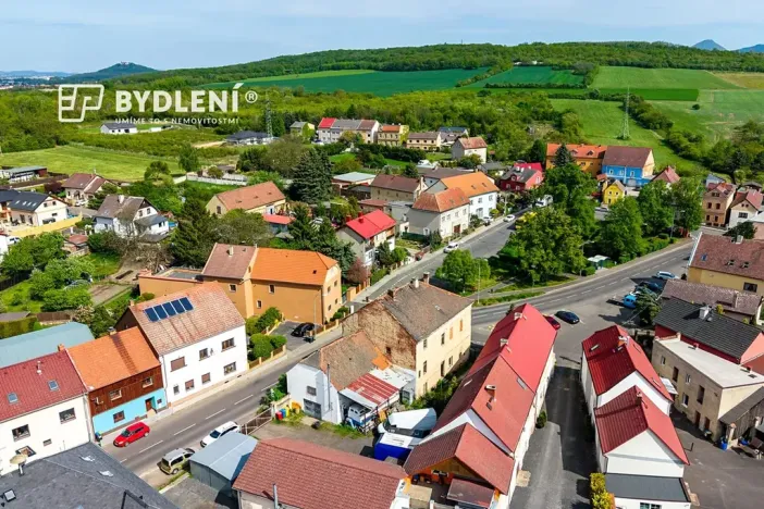 Prodej činžovního domu, Teplice, nám. Osvobození, 330 m2
