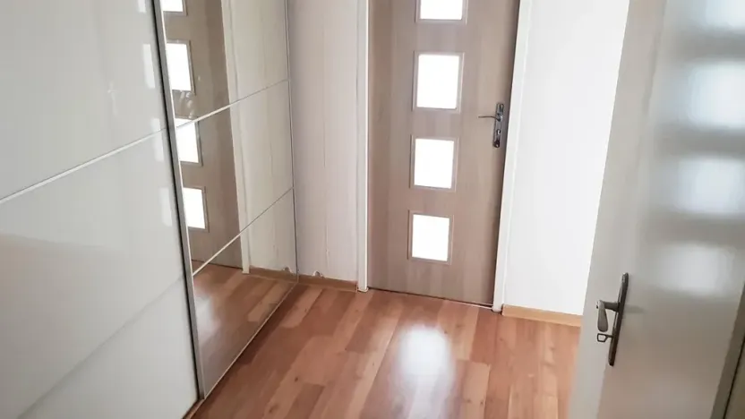 Pronájem bytu 2+kk, Praha - Strašnice, Pod strání, 43 m2