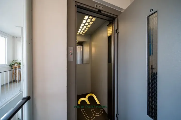 Pronájem bytu 2+kk, Praha - Strašnice, Pod strání, 43 m2