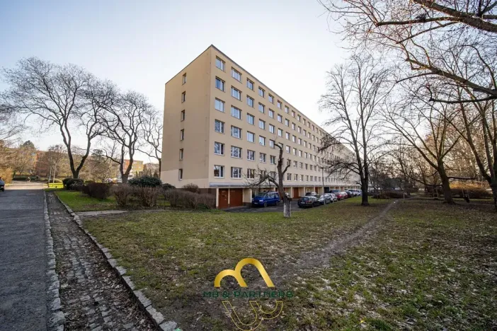 Pronájem bytu 2+kk, Praha - Strašnice, Pod strání, 43 m2
