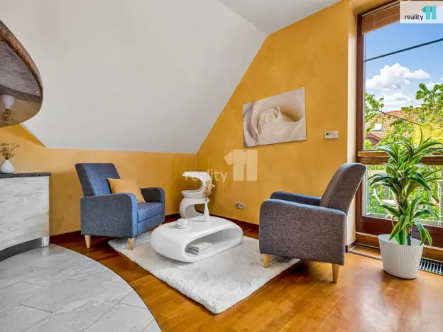 Prodej bytu 5+kk, Jesenice, Příčná II., 105 m2