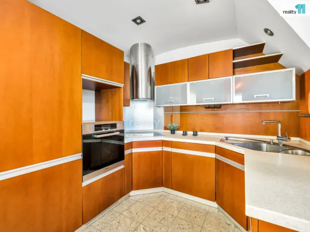 Prodej bytu 5+kk, Jesenice, Příčná II., 105 m2