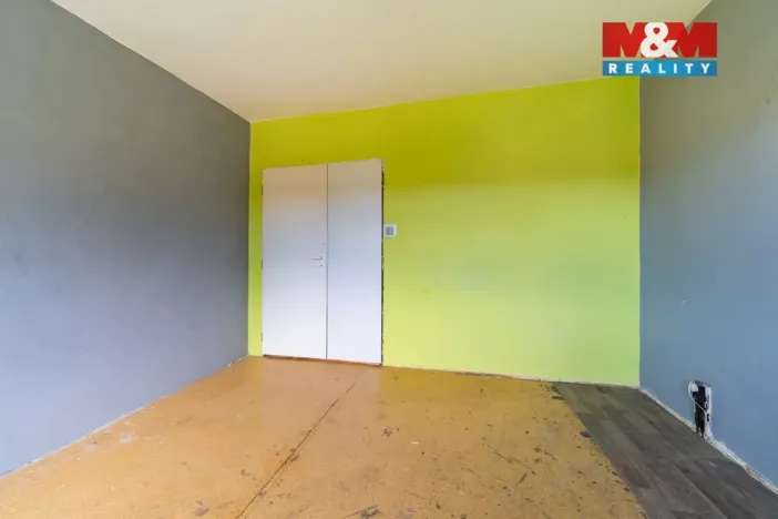Prodej bytu 3+1, Cheb, U Stadionu, 75 m2