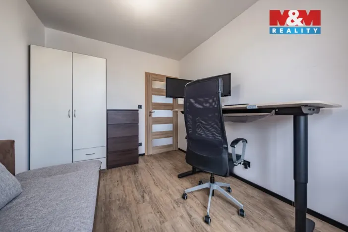 Prodej bytu 3+kk, Praha - Podolí, Pujmanové, 76 m2