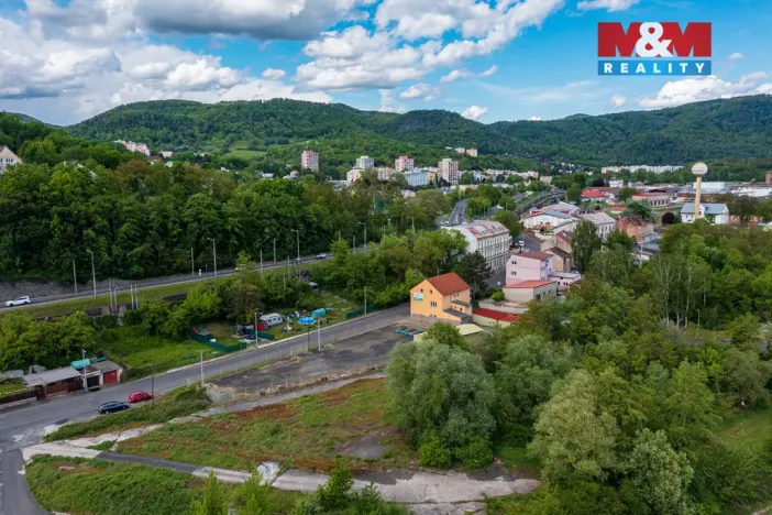Prodej obchodního prostoru, Ústí nad Labem - Neštěmice, Veslařská, 240 m2