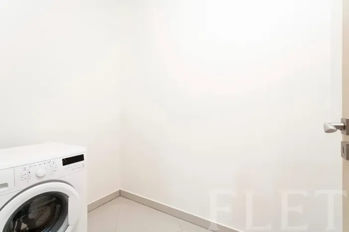 Pronájem bytu 1+kk, Praha - Žižkov, Olšanská, 43 m2