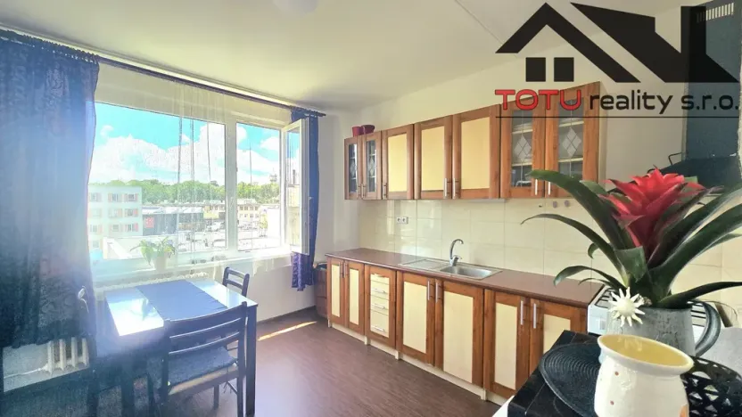 Pronájem bytu 2+kk, Jaroměř, nábřeží 17. listopadu, 35 m2