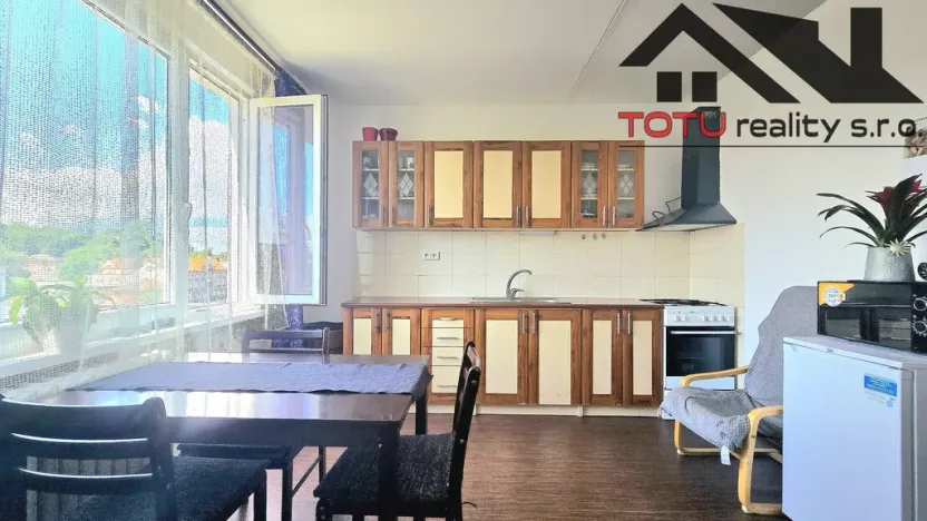 Pronájem bytu 2+kk, Jaroměř, nábřeží 17. listopadu, 35 m2