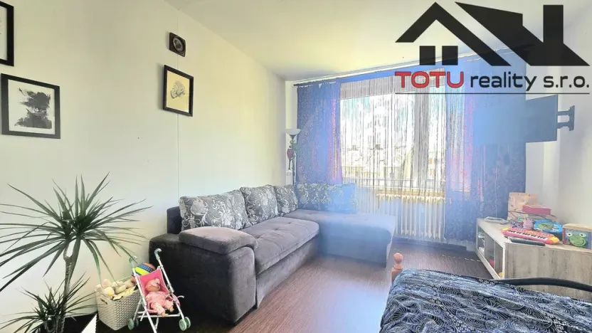 Pronájem bytu 2+kk, Jaroměř, nábřeží 17. listopadu, 35 m2