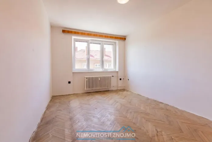 Prodej bytu 2+1, Znojmo, Smetanova, 54 m2