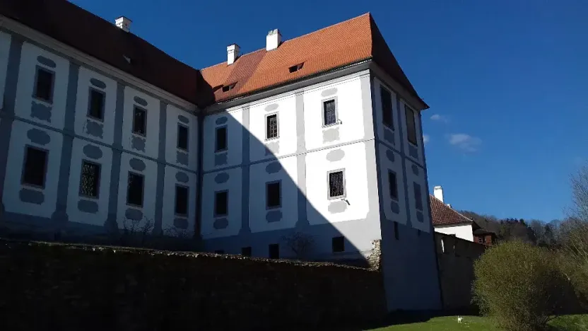 Prodej ubytování, Zlatá Koruna, 500 m2