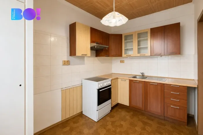 Prodej bytu 2+1, Olomouc, Politických vězňů, 42 m2