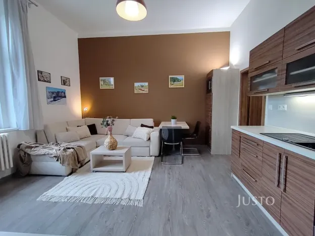 Pronájem bytu 2+kk, Písek - Pražské Předměstí, Pražská, 45 m2