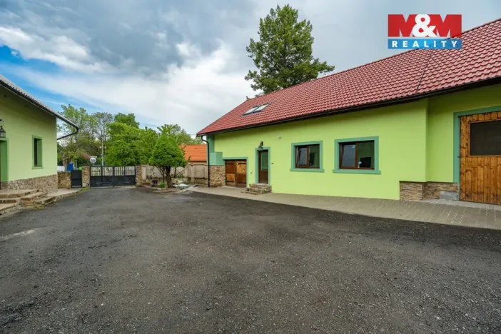 Pronájem bytu 3+kk, Zásmuky - Nesměň, 82 m2