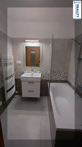 Pronájem bytu 2+kk, Trhové Sviny, Za Pilou, 47 m2