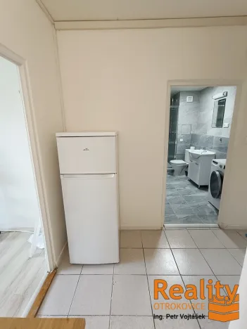 Pronájem bytu 1+kk, Zlín - Prštné, B. Němcové, 28 m2