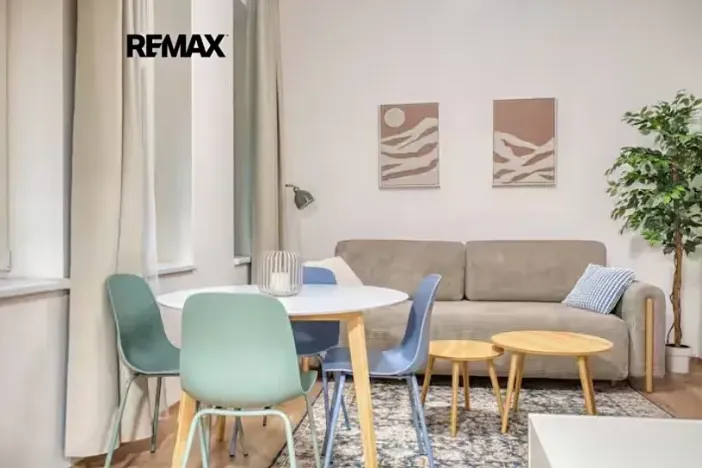 Prodej bytu 1+kk, Praha - Nové Město, Sokolská, 23 m2