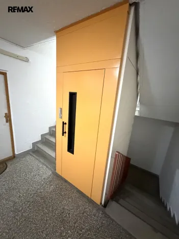 Prodej bytu 2+1, Třebíč - Nové Dvory, Obránců míru, 57 m2