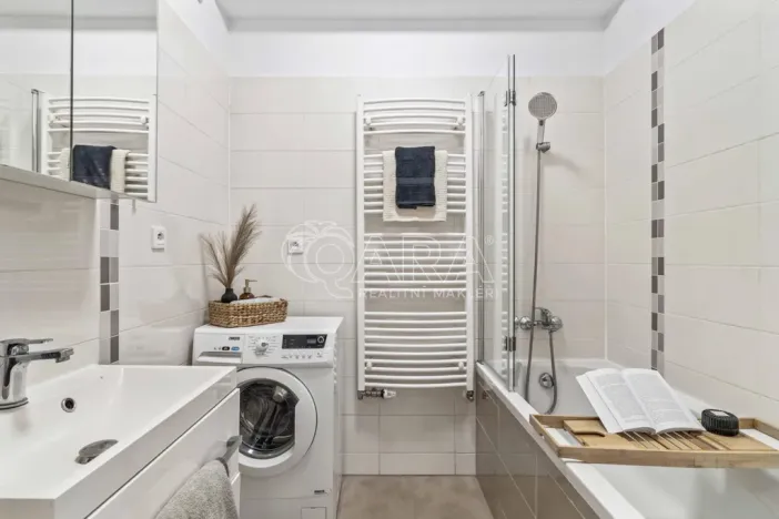 Prodej bytu 2+kk, Praha - Uhříněves, Blšanecká, 57 m2