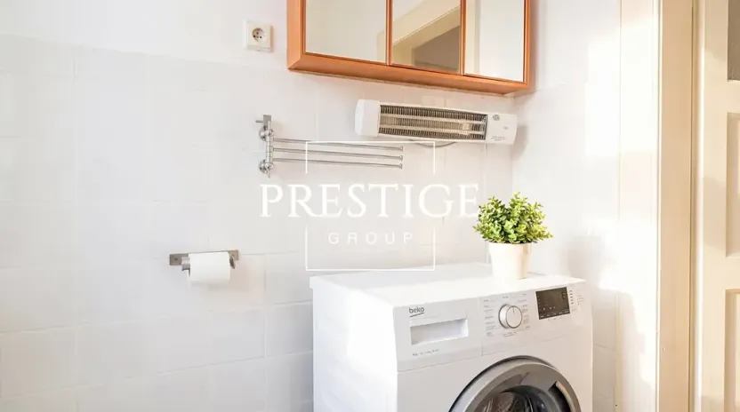 Pronájem bytu 2+1, Praha - Karlín, Sokolovská, 60 m2