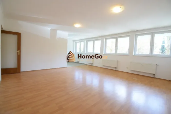 Pronájem bytu 1+kk, Praha - Troja, K Haltýři, 59 m2