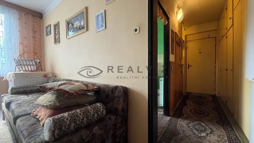 Prodej bytu 2+1, České Velenice, Revoluční, 40 m2