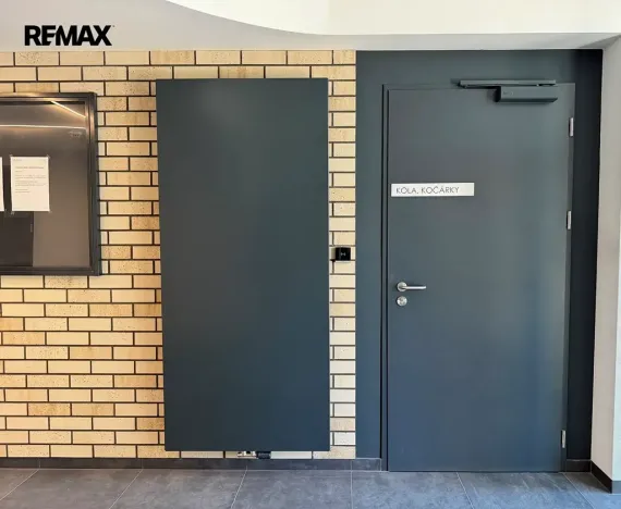 Pronájem bytu 2+kk, Praha - Hloubětín, Waltariho, 54 m2