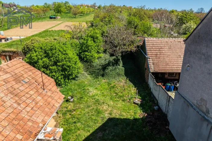 Prodej pozemku pro bydlení, Uhřice, 2318 m2