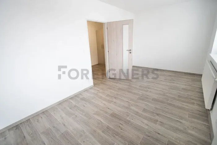 Pronájem bytu 1+kk, Brno, Poděbradova, 29 m2