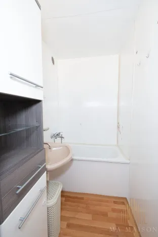 Pronájem bytu 2+kk, Praha - Ruzyně, Ciolkovského, 46 m2