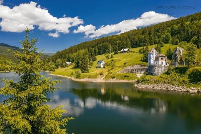 Prodej louky, Špindlerův Mlýn, 10203 m2