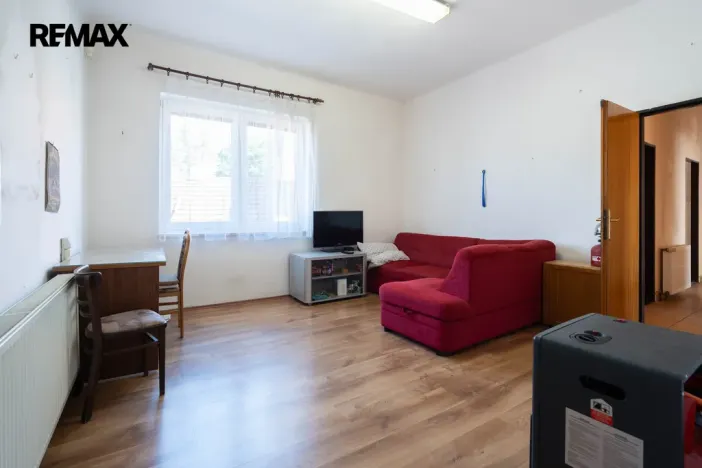 Prodej rodinného domu, Třebíč - Stařečka, Sucheniova, 200 m2
