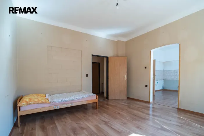 Prodej rodinného domu, Třebíč - Stařečka, Sucheniova, 200 m2