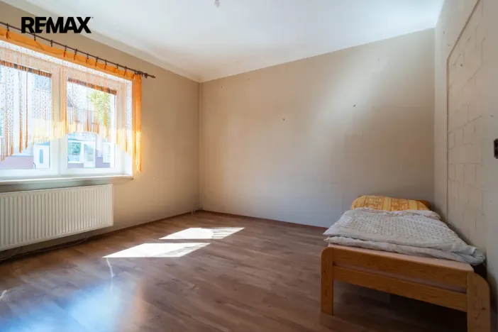 Prodej rodinného domu, Třebíč - Stařečka, Sucheniova, 200 m2