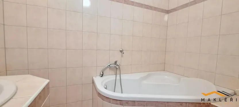 Pronájem bytu 2+1, Jihlava, Jiřího z Poděbrad, 55 m2