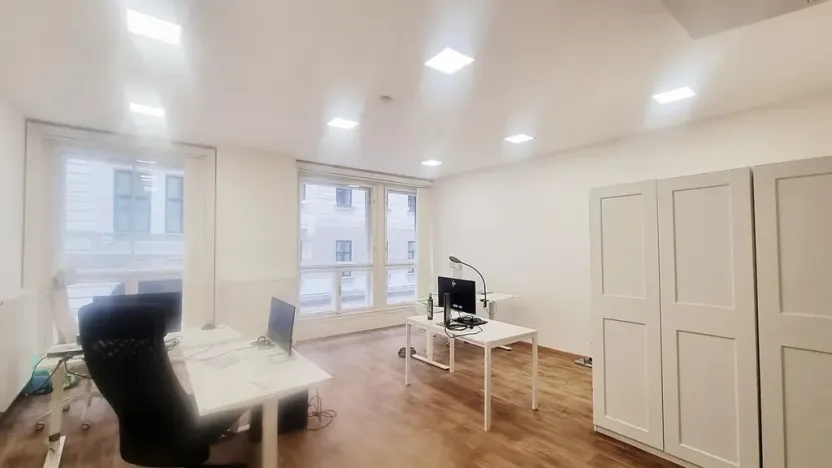 Pronájem kanceláře, Brno, Sukova, 51 m2