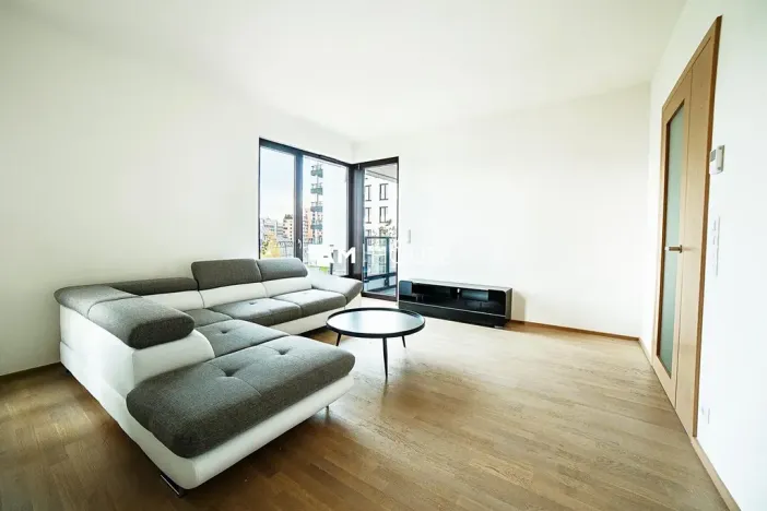 Pronájem bytu 2+kk, Praha - Holešovice, Sanderova, 51 m2