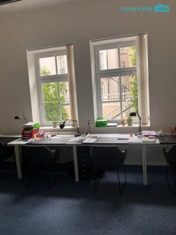 Pronájem kanceláře, Mariánské Lázně, Lidická, 60 m2