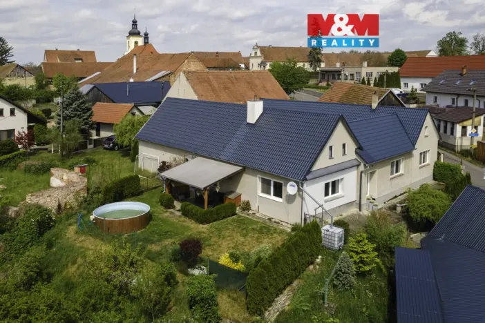 Prodej rodinného domu, Uhersko, 120 m2
