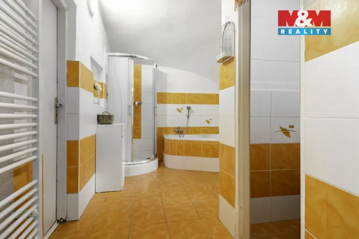 Prodej rodinného domu, Uhersko, 120 m2