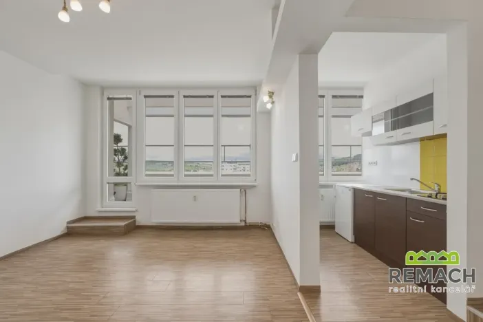 Prodej bytu 1+kk, Zlín, Ševcovská, 33 m2