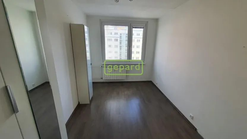 Pronájem bytu 2+kk, Praha, Veronské nám., 42 m2